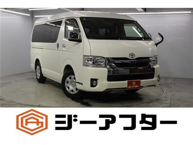 TOYOTA HIACE van 2WD