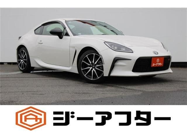 TOYOTA GR86