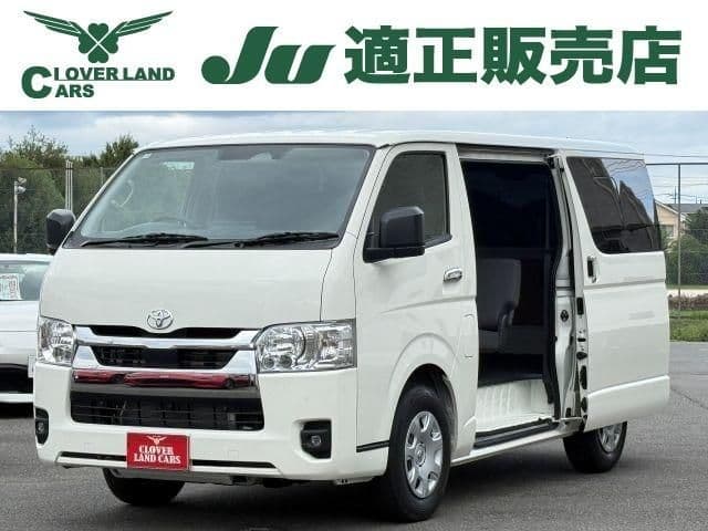 TOYOTA HIACE van 2WD