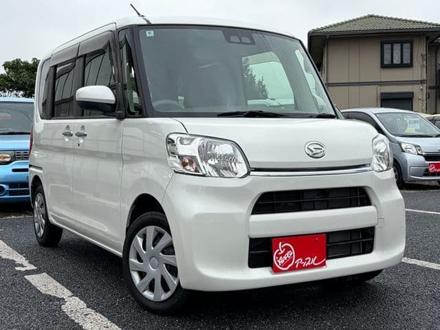 Car thumbnail 4
