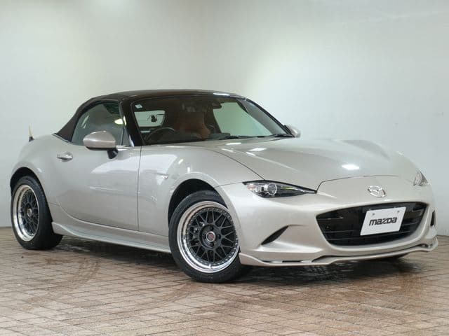 MAZDA ROADSTER