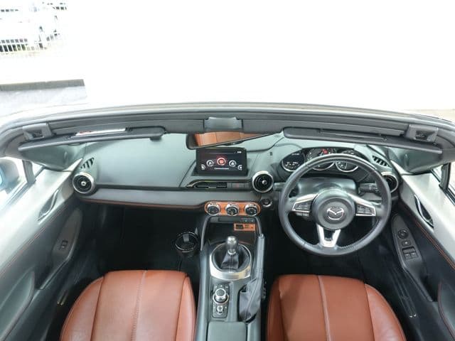 Car thumbnail 2