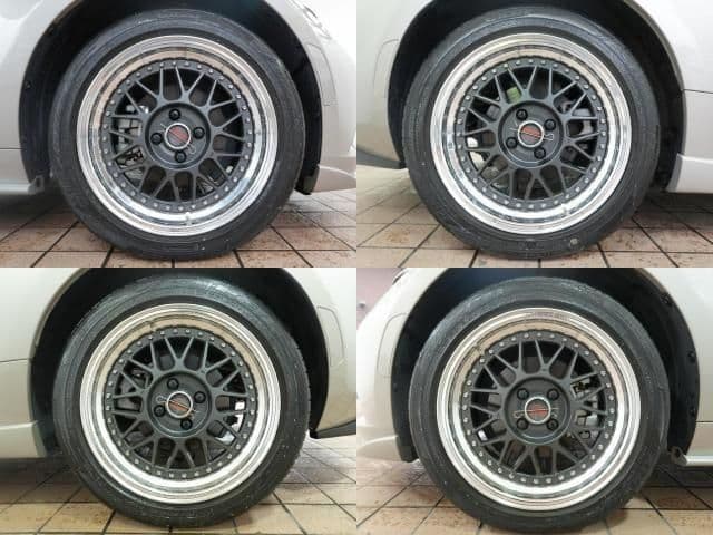 Car thumbnail 4
