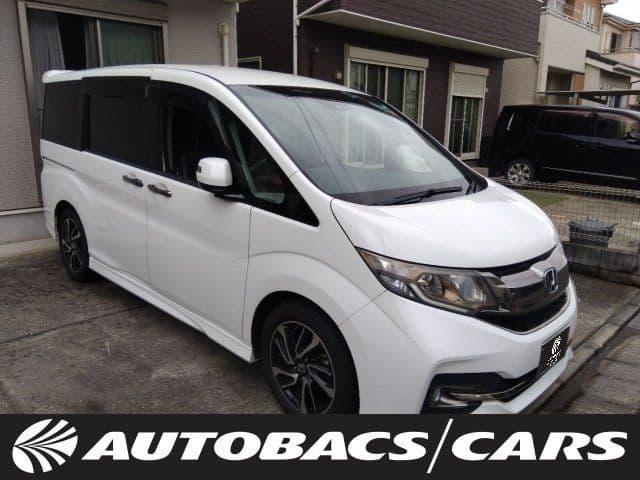 HONDA STEPWAGON SPADA