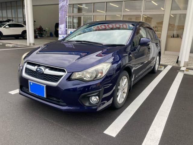 SUBARU IMPREZA G4 4WD