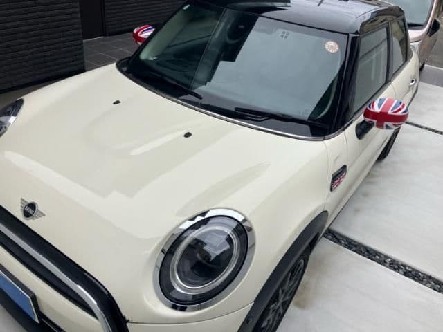 Car thumbnail 2