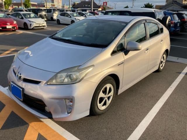Car thumbnail 4