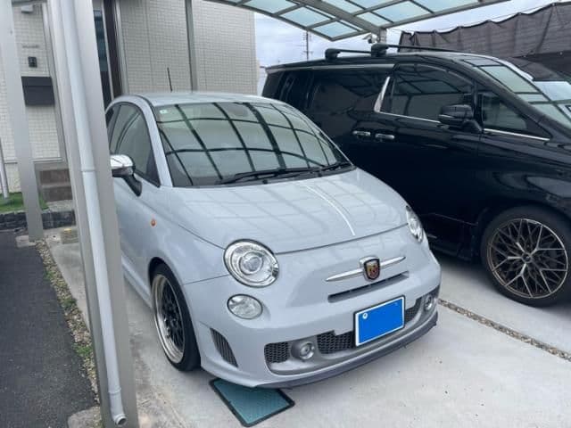 Car thumbnail 2