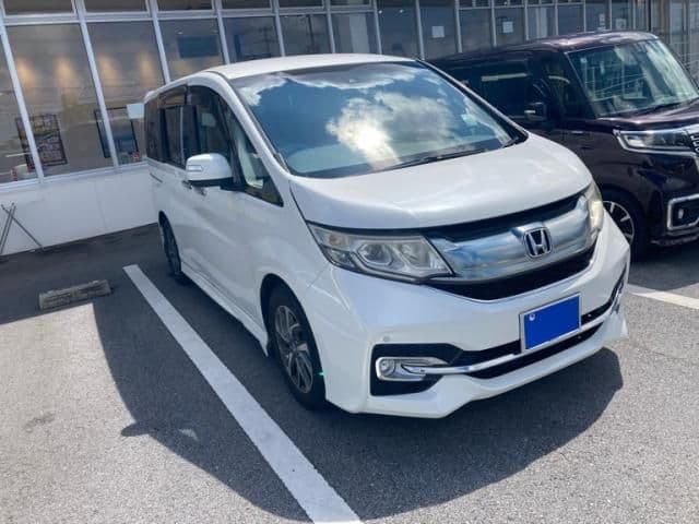 HONDA STEPWAGON SPADA