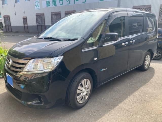 NISSAN SERENA  S-HYBRID