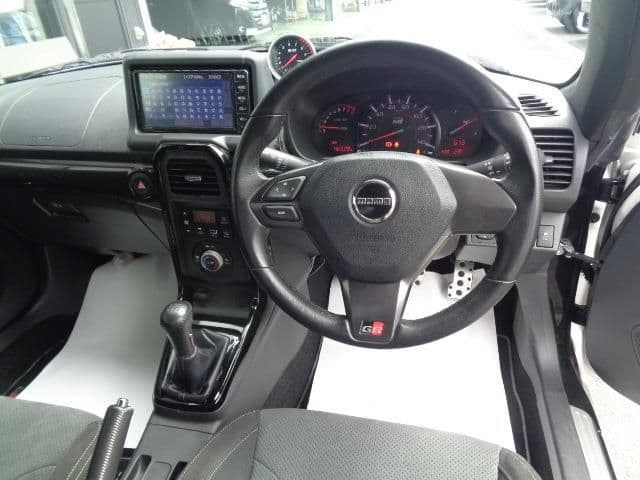 Car thumbnail 4