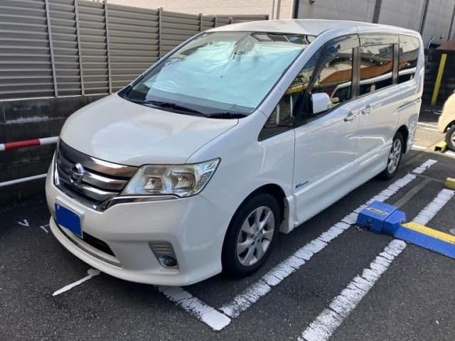 NISSAN SERENA  S-HYBRID