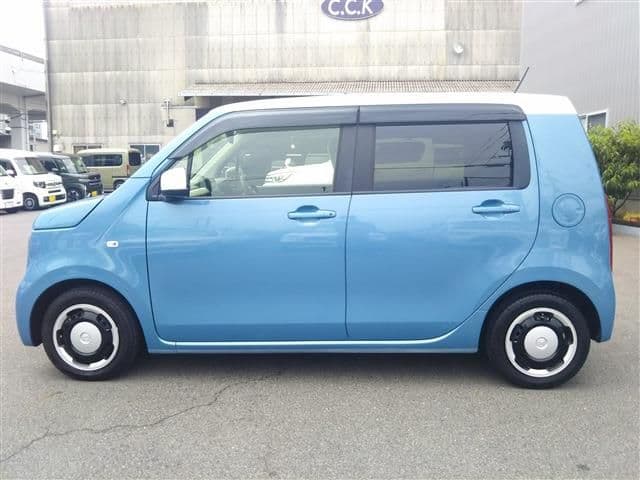Car thumbnail 4
