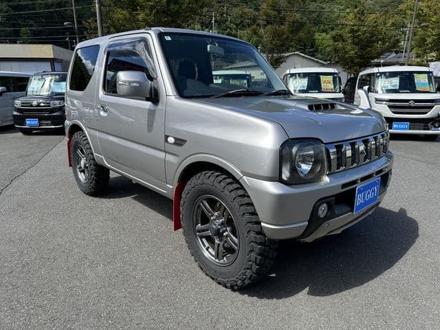 Car thumbnail 3