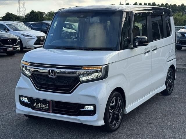 HONDA N BOX CUSTOM