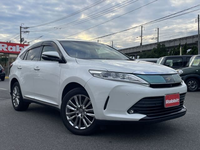 TOYOTA HARRIER 2WD