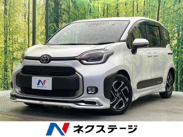 TOYOTA SIENTA HYBRID
