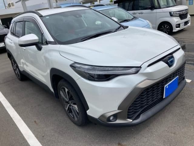 TOYOTA COROLLA CROSS HYBRID