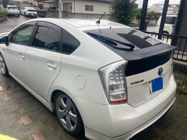 Car thumbnail 2
