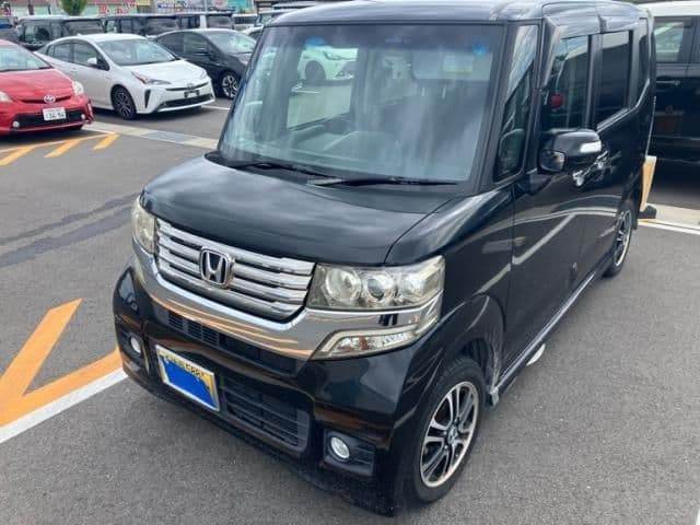 HONDA N BOX CUSTOM