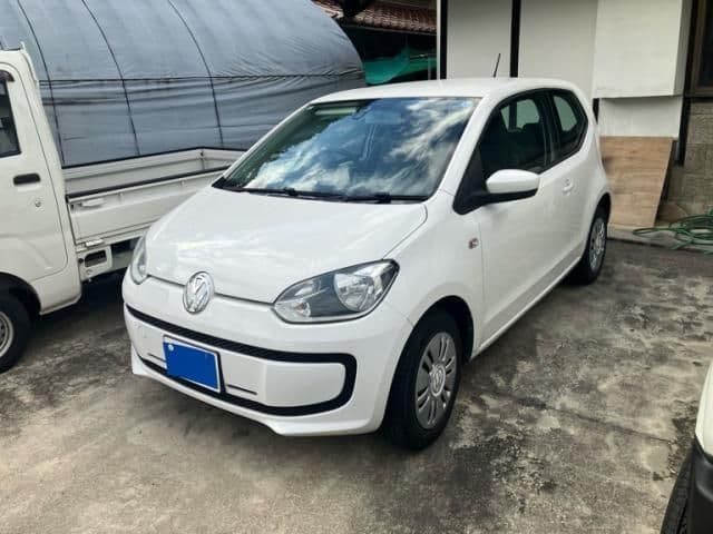 Car image 1