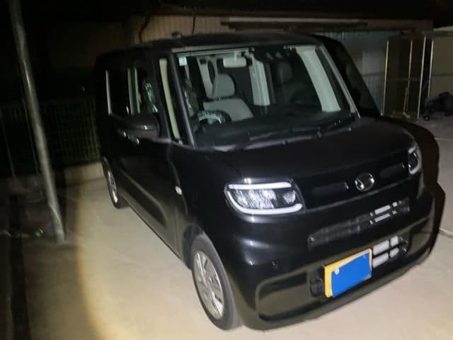 Car thumbnail 3