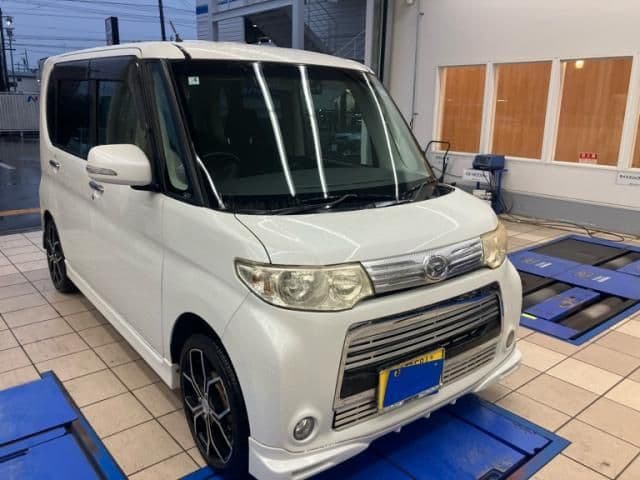 DAIHATSU TANTO CUSTOM