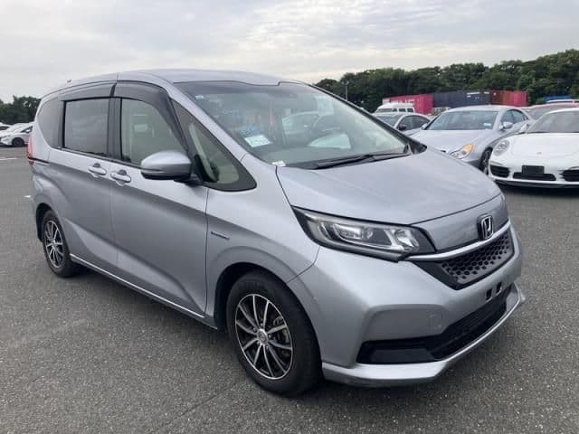 HONDA FREED HYBRID