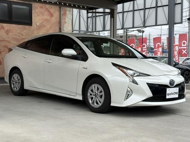 Car thumbnail 3