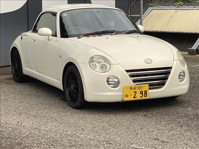Car thumbnail 3