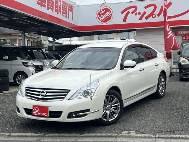 NISSAN TEANA