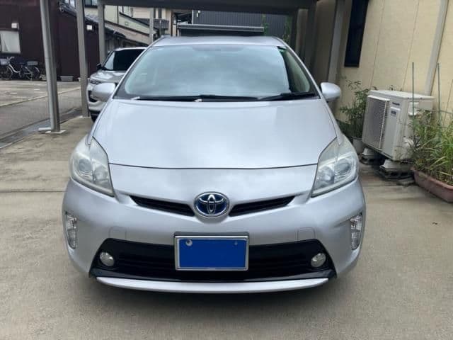 Car thumbnail 2