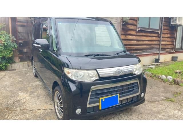DAIHATSU TANTO CUSTOM 4WD