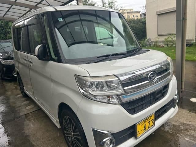 DAIHATSU TANTO CUSTOM