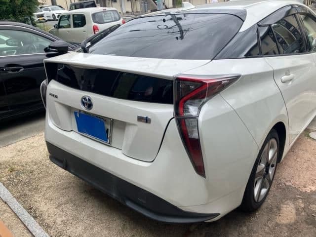 Car thumbnail 3