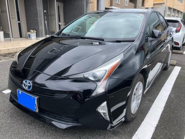 TOYOTA PRIUS 4WD