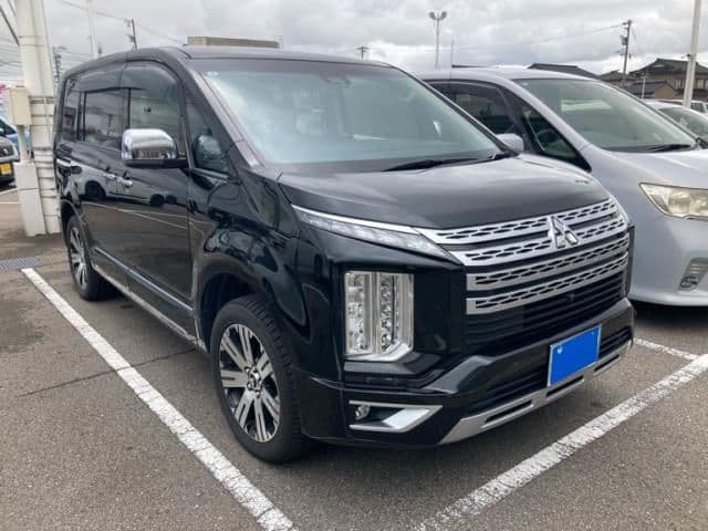 MITSUBISHI DELICA D:5 4WD