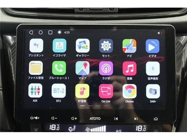 Car thumbnail 3