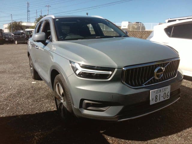 VOLVO VOLVO XC40