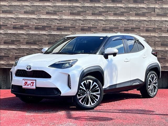 TOYOTA YARIS CROSS HYBRID