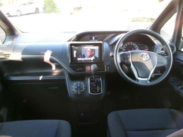 Car thumbnail 8