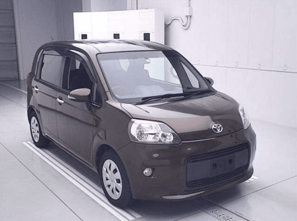 TOYOTA PORTE 