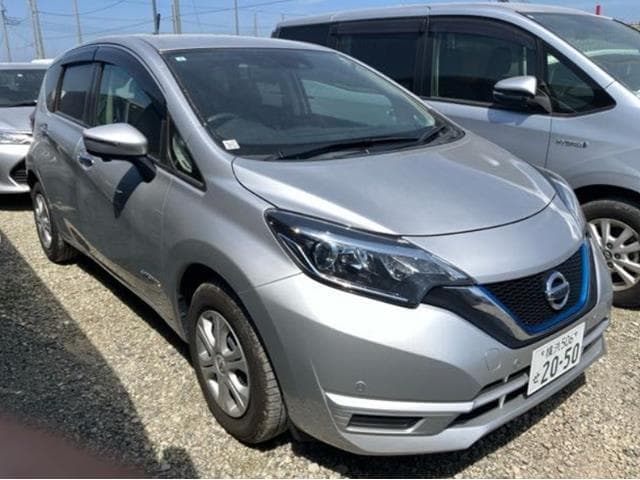 NISSAN