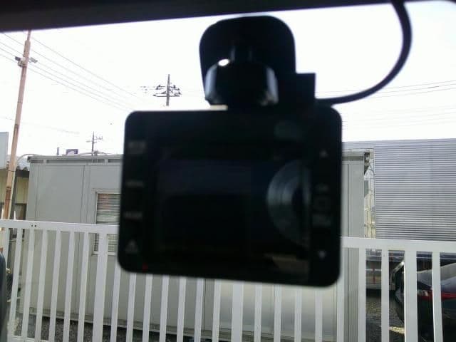 Thumbnail 18