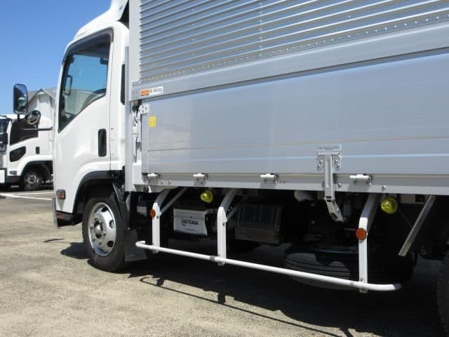 Thumbnail 18