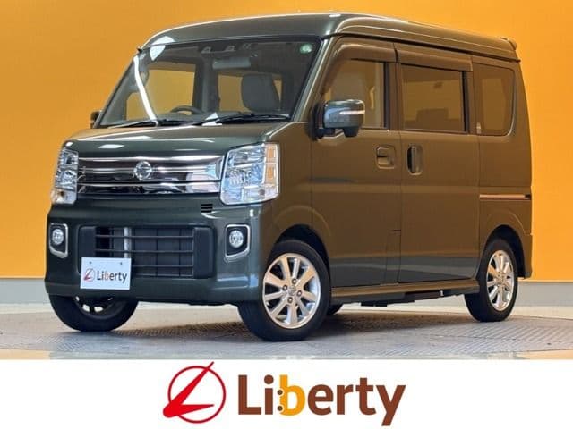NISSAN NV100 CLIPPER RIO 4WD