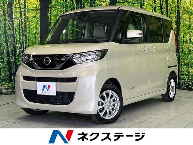 NISSAN ROOX 4WD