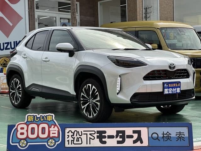 TOYOTA YARIS CROSS HYBRID
