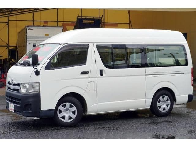 TOYOTA HIACE van 2WD