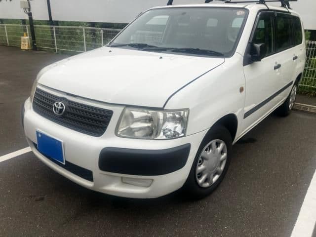 TOYOTA SUCCEED van 4WD